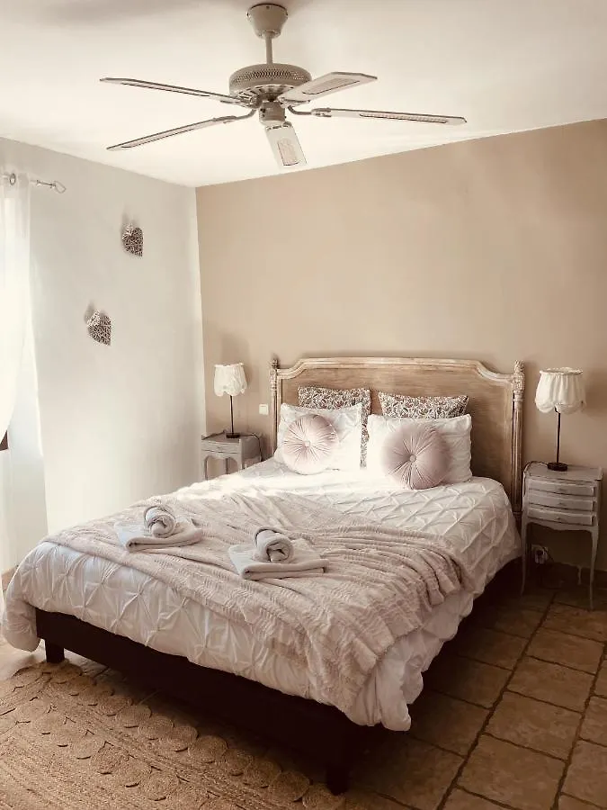 B&B Temps Suspendu Provence Pernes-les-Fontaines France